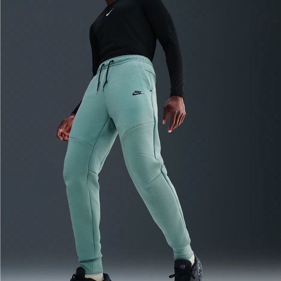 Nike Other - Nike Men’s Tech Fleece Sweatpants